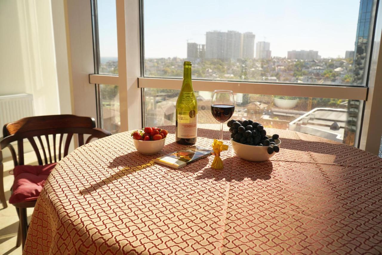 Design Apartment Leo - Welcome To Arcadia 敖德萨 外观 照片